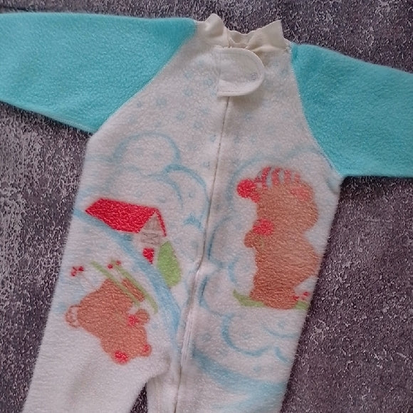 VINTAGE '90s Bears Playing In Snow Cozy Blue and White Kids One Piece