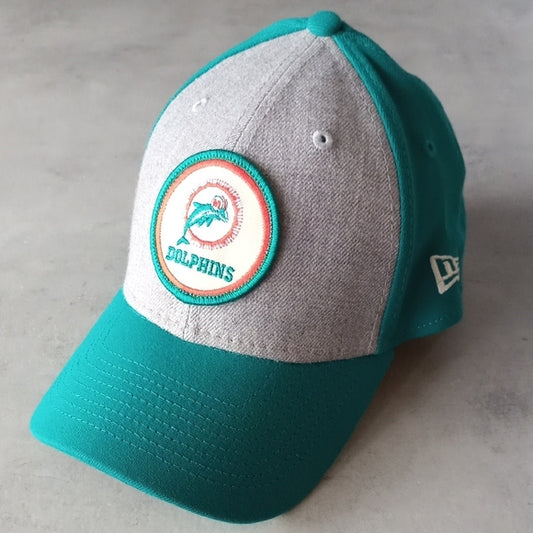 NWOT New Era Heathered Gray/Aqua Miami Dolphins 2022 Sideline 39THIRTY Historic