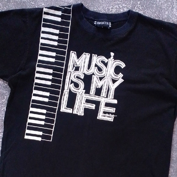 VINTAGE 90s MUSIC IS LIFE MARILYN BROOKS T-shirt UNISEX