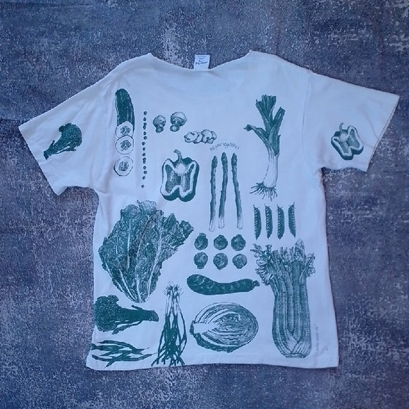 Vintage 90s AOP White and Green Vegetable Print T-Shirt