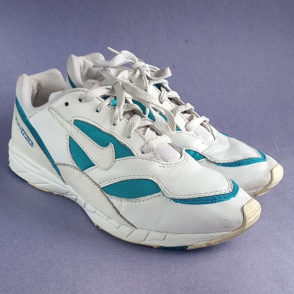 Vintage Nike Run/Walk Athletic Shoe Women's