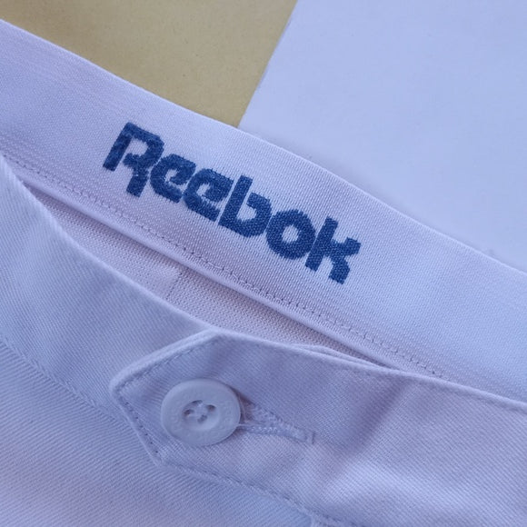 Vintage Reebok Essential Shorts Unisex