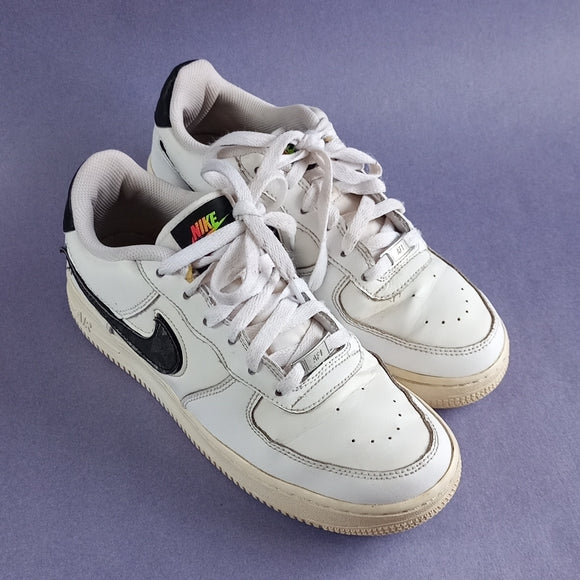 Nike Air Force 1 Low Removable Swoosh White Green Strike (GS) NIKE AR7446-100