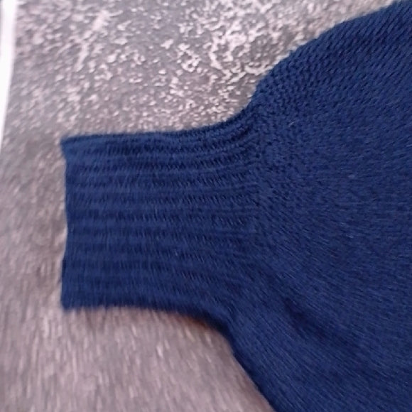 VINTAGE BIG PUFFY ARMS Navy Blue Sweater with White Accents