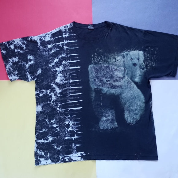 Vintage Polar Bears % Cubs Tie Dye Distressed T-Shirt Unisex