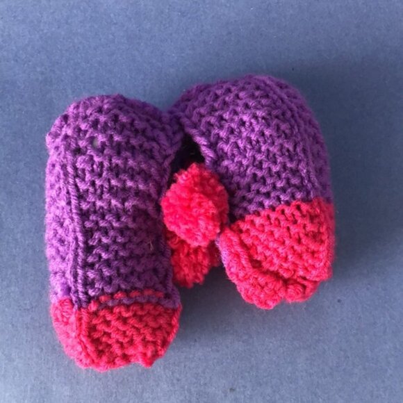 NWT Vintage Handmade Knitted Pink & Purple Children’s Slipper Booties