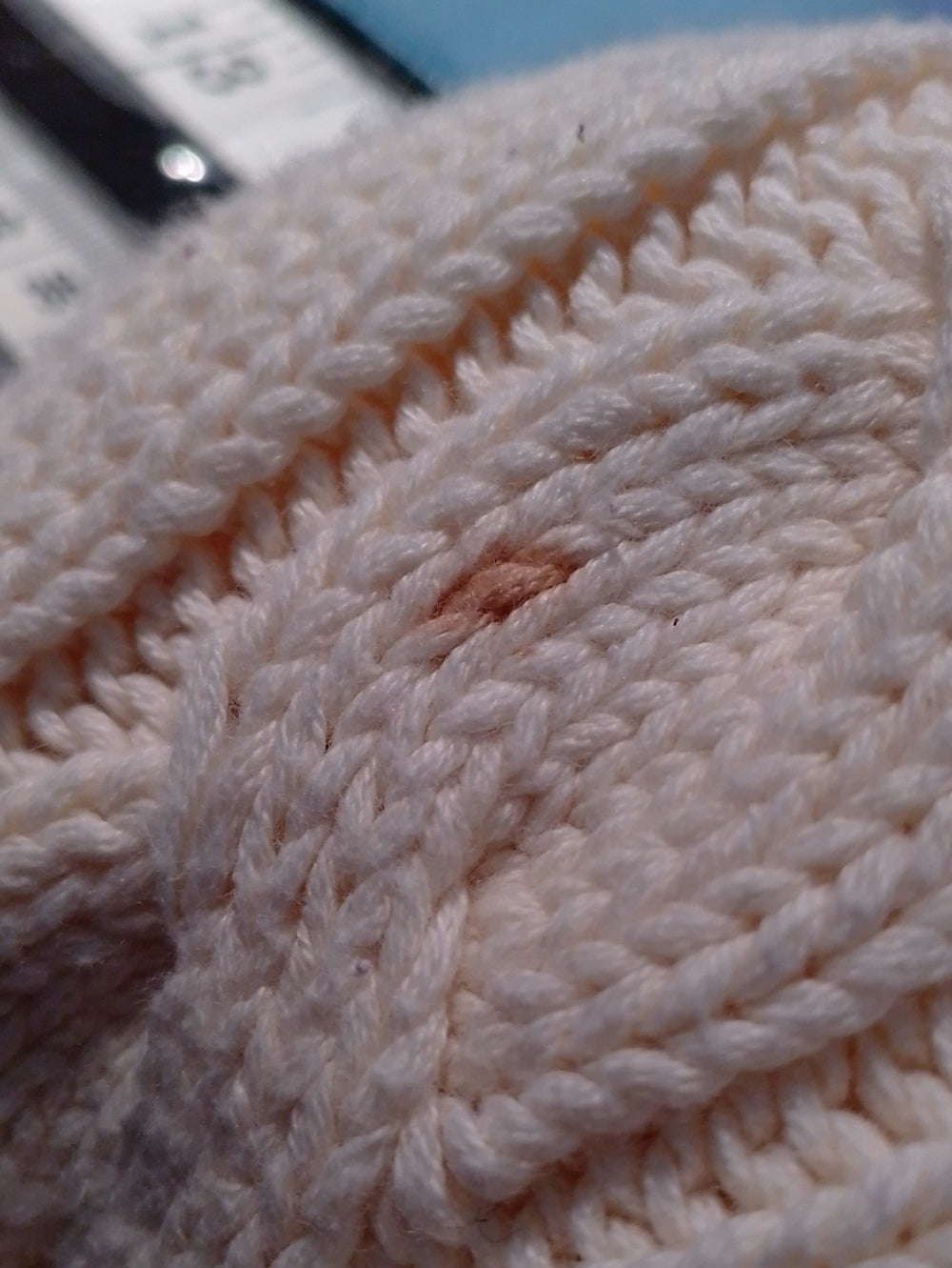 Vintage 90s GAP Cream Cable Knit Sweater