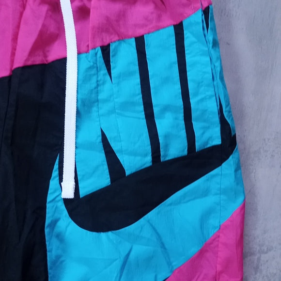Vintage Remake NIKE Big Logo Pattern Dry Fit Shorts