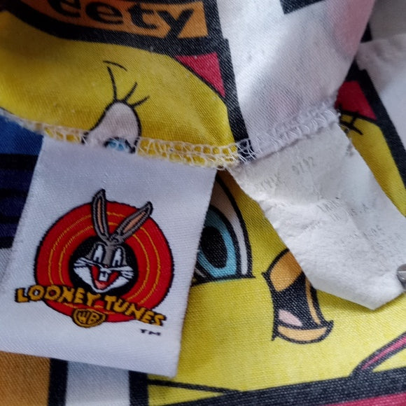 Vintage 1998 Looney Tunes Button Up Shirt unisex