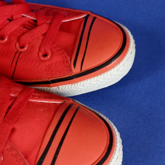 Rare Converse Cat In The Hat Hi Top Dr Seuss Book Thing Shoes UNISEX