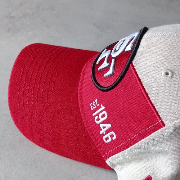 NWOT New Era Cream/Scarlet san Francisco 49ers 2023 Sideline Historic Flex Hat