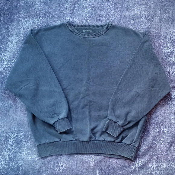 Vintage 90s Blank Essential Wind River Crewneck Sweater