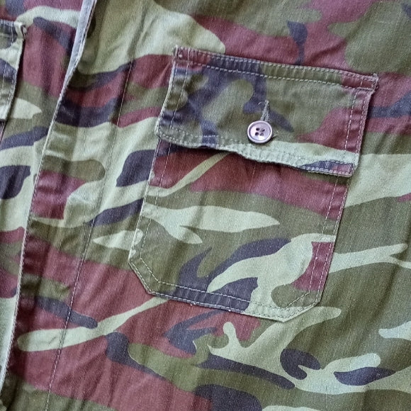 VINTAGE World Famous Camouflage suit Green Duck Hunting Jumpsuit