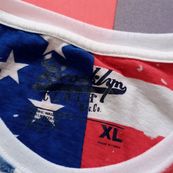 Big American Flag Faded T-Shirt unisex Brooklyn Cloth