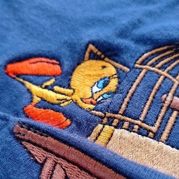 VINTAGE 1997 Tweety and Sylvester Embroidered Warner Bros T-Shirt