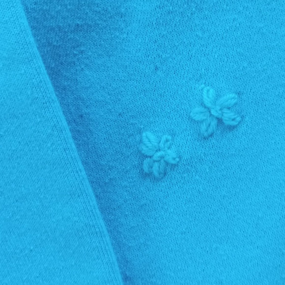 Vintage 90s Two Small Flowers Sewed Crewneck Sweater