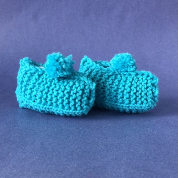 NWT Vintage Handmade Knitted Baby Blue Children’s Slipper Booties