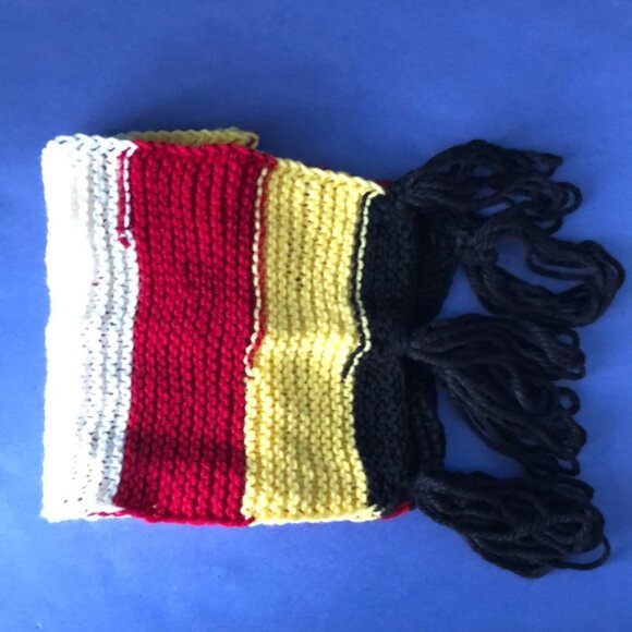 NWOT Vintage Hand-Knitted Made-in-Canada Colourful Warm Scarf