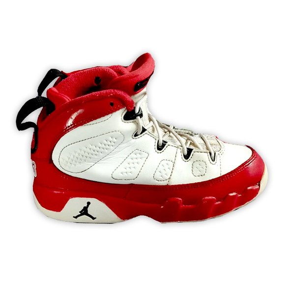 Air Jordan 9 Retro White Gym Red (PS) Shoe 401811-160