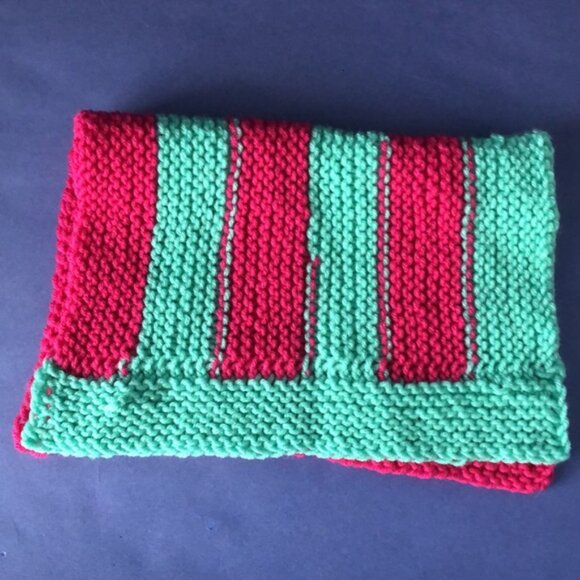 NWOT Vintage Hand-Knitted Made-in-Canada Colourful Baby Welcoming Mini Blanket