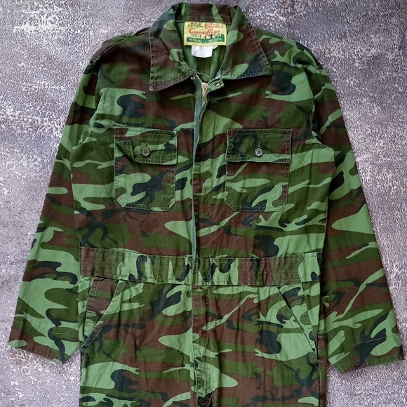 VINTAGE World Famous Camouflage suit Green Duck Hunting Jumpsuit