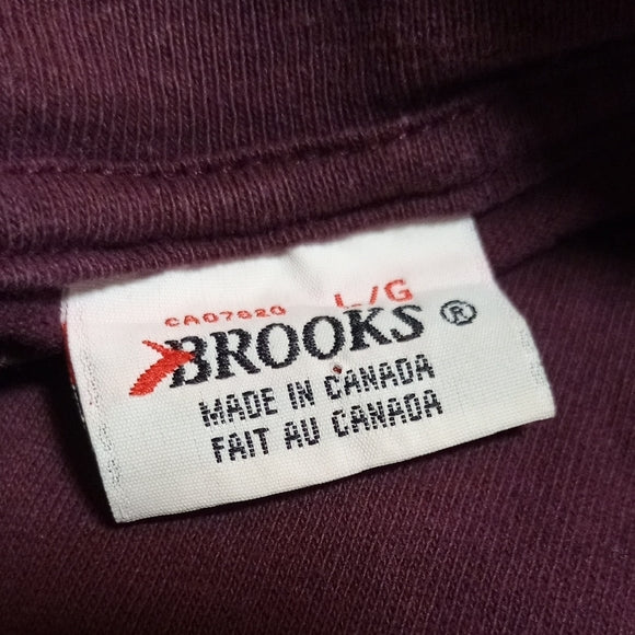 Vintage 1995 BROOKS WELLAND TRIATHALON Single Stitch T-Shirt