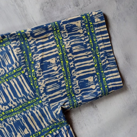 Vintage 90s Funky Pattern Blue T-Shirt UNISEX