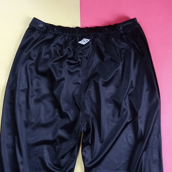 Vintage 90s UMBRO Essential Tearaway Track Pants UNISEX