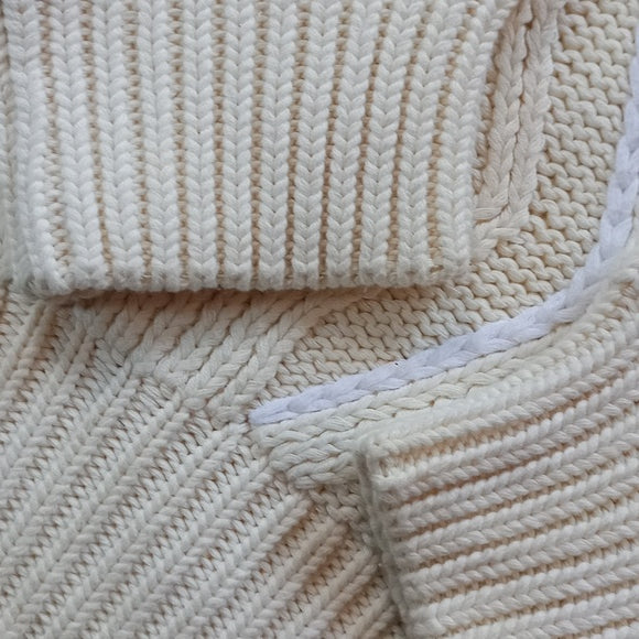 Vintage 90s Eaton Elegant Design Pattern Crewneck Sweater