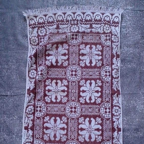 Vintage Elegant Floral Patterned Towels CALDWELL