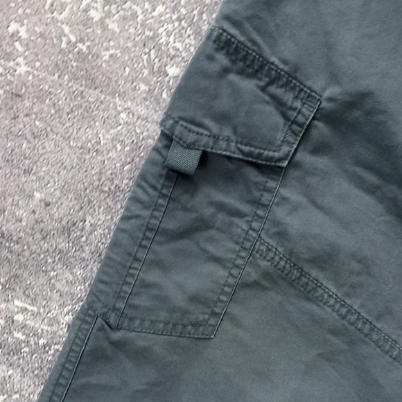 PraAna Men's Gray Cargo Shorts CHIN LENGTH BREATH