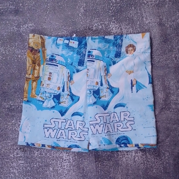“1977 Star Wars Patchwork Shorts – Featuring Darth Vader, Leia, and More | Boom