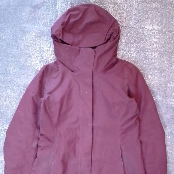 Arc'teryx PATERA PARKA Gore-tex Maroon Goosedown Outerwear