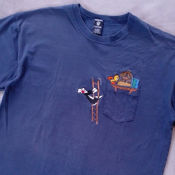 VINTAGE 1997 Tweety and Sylvester Embroidered Warner Bros T-Shirt