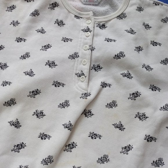 Vintage 90s Women’s Rose Patterned Button-Up Crewneck Sweater