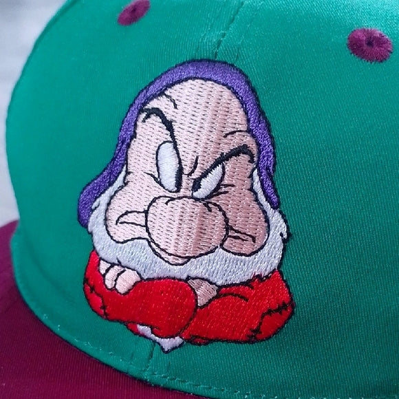 Vintage 90s Snow White and the Seven Dwarfs GRUMPY Embroidered Snapback Hat