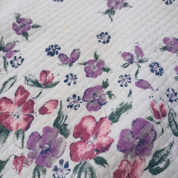 Vintage Women’s Floral Waffle Patterned Sweater