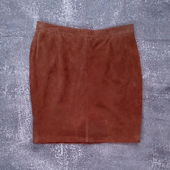VINTAGE GIANFRANCO COLLI ITALY Brown Suede Skirt