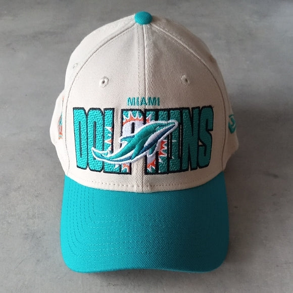 NWOT New Era Stone/Aqua Miami Dolphins 2022 NFL Draft 39THIRTY Flex Hat