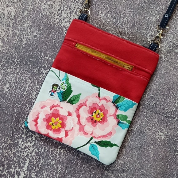 One-of-a-Kind Reworked Vintage Floral Crossbody Bag – Unisex