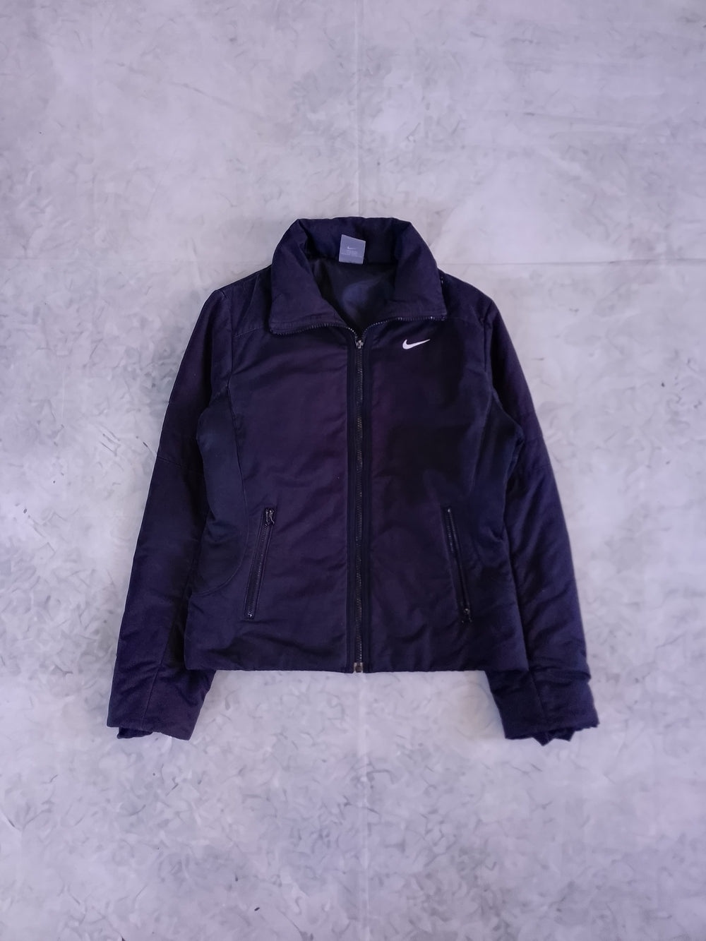 Vintage Y2K Nike Women's Black Zip-Up Jacket