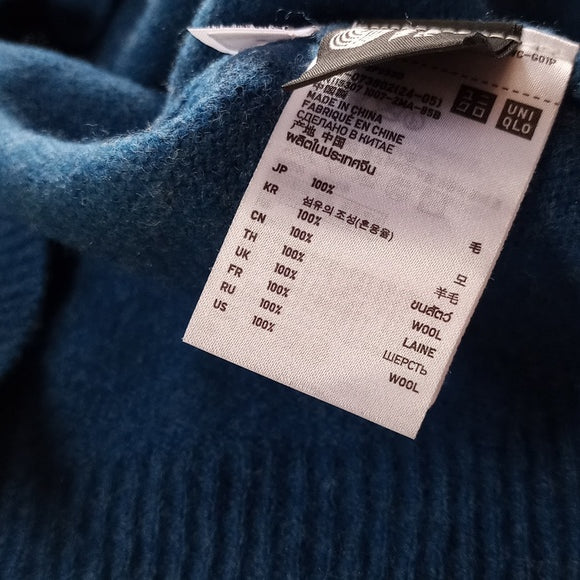 UNIQLO Wool Sweater