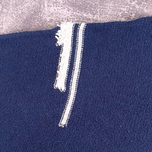 VINTAGE BIG PUFFY ARMS Navy Blue Sweater with White Accents