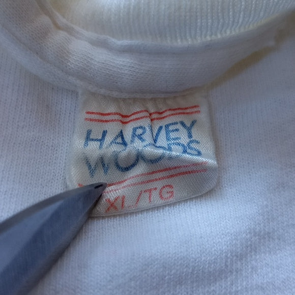 Vintage 90s The Body Shop Graphic Single Stitch T-Shirt