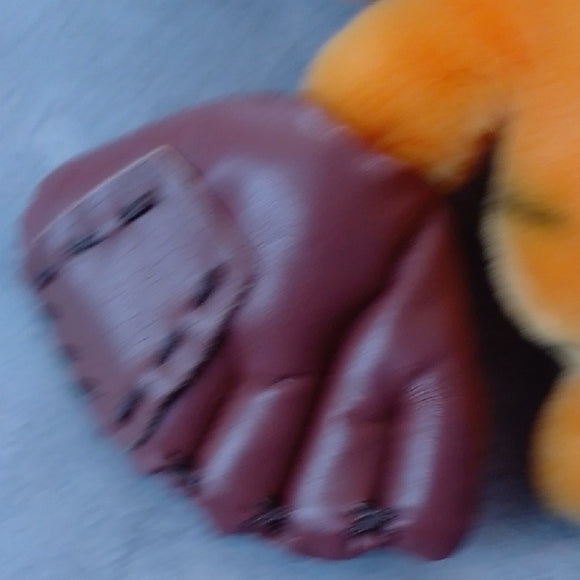 Vintage 1981 Garfield Baseball Themed Plush Toy