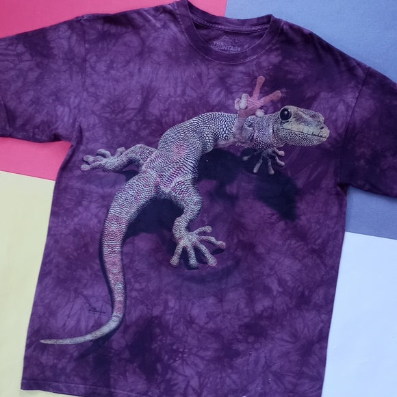 2009 Purple Gecko Throwing Peace Sign Big Print Tie Dye The Mountain T-Shirt