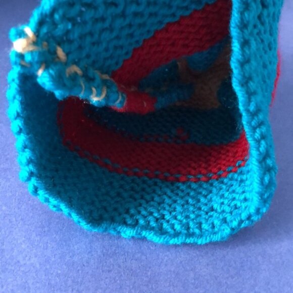 NWOT Vintage Hand-Knitted Made-in-Canada Red & Blue Beanie with Pom Pom