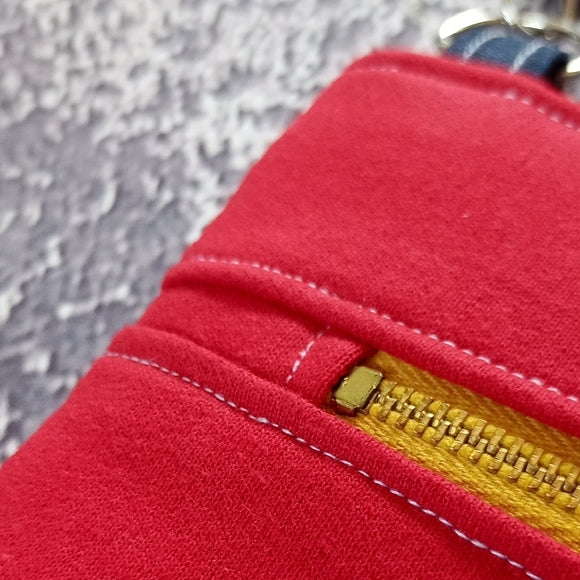 One-of-a-Kind Reworked Vintage Floral Crossbody Bag – Unisex