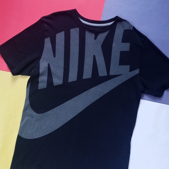 NIKE Big Logo Sportswear Regular Fit T-Shirt
