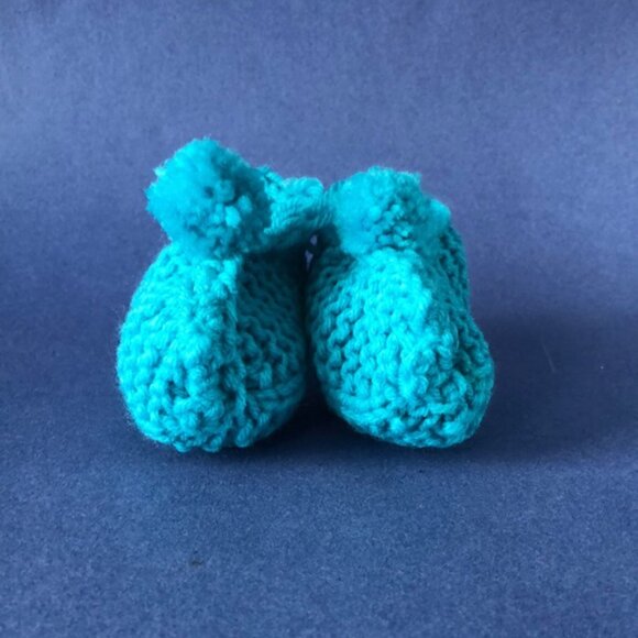 NWT Vintage Handmade Knitted Baby Blue Children’s Slipper Booties